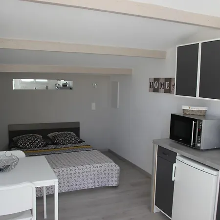 Les Lavandes Du Moulin Apartment